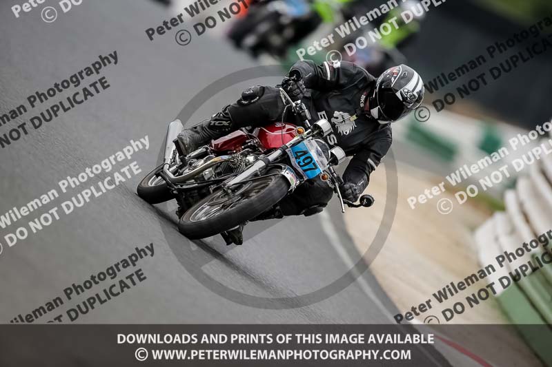 Vintage motorcycle club;eventdigitalimages;mallory park;mallory park trackday photographs;no limits trackdays;peter wileman photography;trackday digital images;trackday photos;vmcc festival 1000 bikes photographs